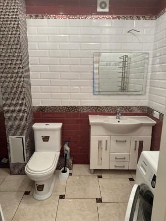 Продам 1к квартиру в Центрі - фото 1
