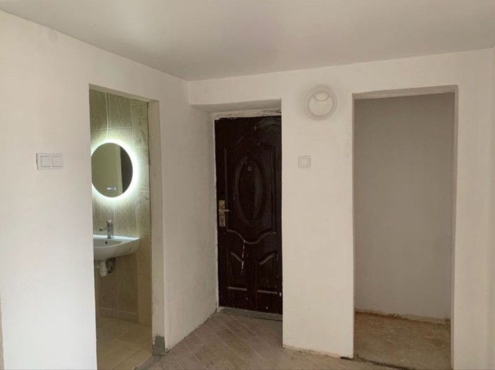 Продаж двокімнатної квартири район Дастора - фото 1