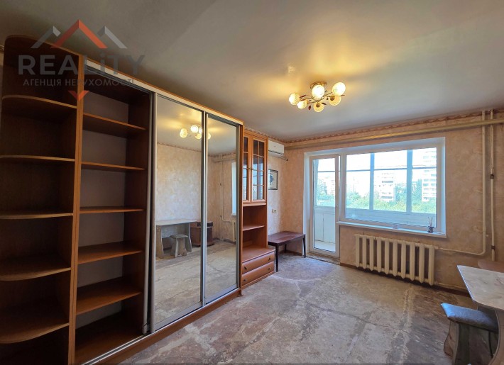 Продам 1к.кв. ж/м Перемога-5 (середній поверх) - фото 1