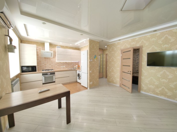 Продам квартиру с ремонтом в ЖК Счастливый / Щасливий - фото 1