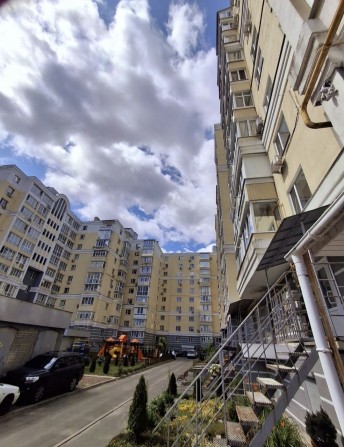 Новинка!Проспект Победы 119а Продам 1 ком Автономка - фото 1