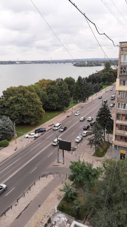Сдам комнату в Центре Днепра ( район Цирка) для 1-й девушки - фото 1
