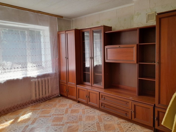 Оренда кімнати в гуртожитку на Київській без додаткових платежів - фото 1