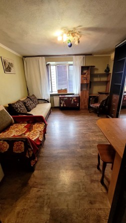 Здається довгостроково кімната біля Індустріального моста. - фото 1