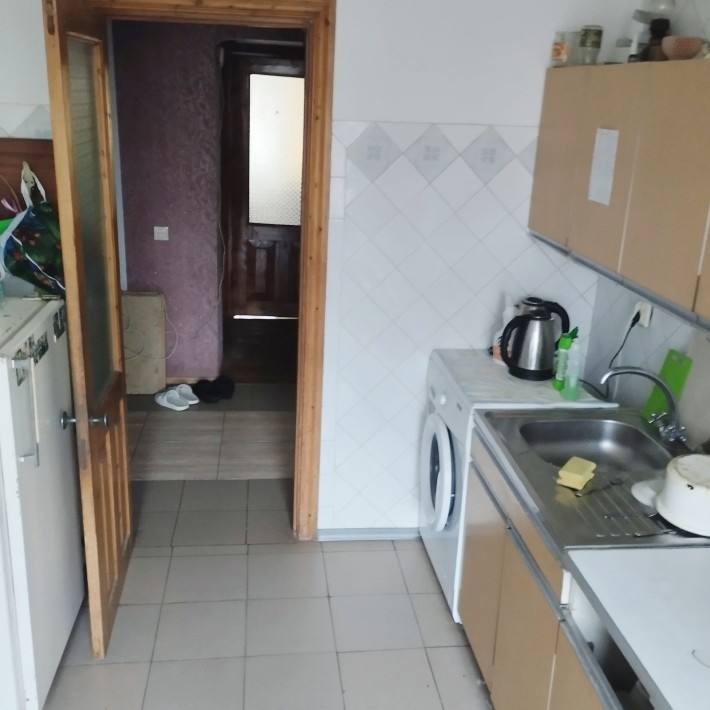 Оренда окремої кімнати для дівчини на Космонавтів - фото 1