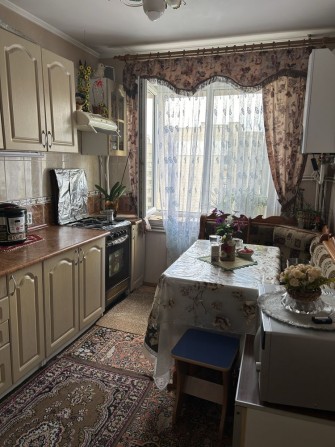 Оренда кімнати в 3 кмн для дівчини Словянка - фото 1