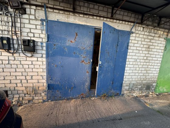 Продам гараж 4 на 9 36 м2 с подвалом и погребом на алексеевке Харків