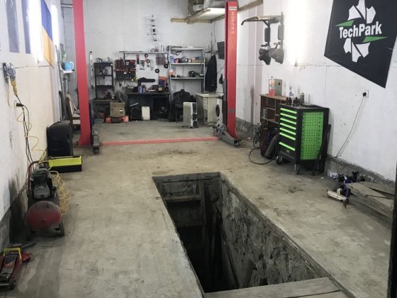 Продам гараж. СТО. Готовий бізнес Березина