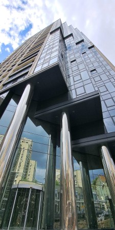 Однокімнатна в ЖК A136 Highlight Tower, Київ - фото 1