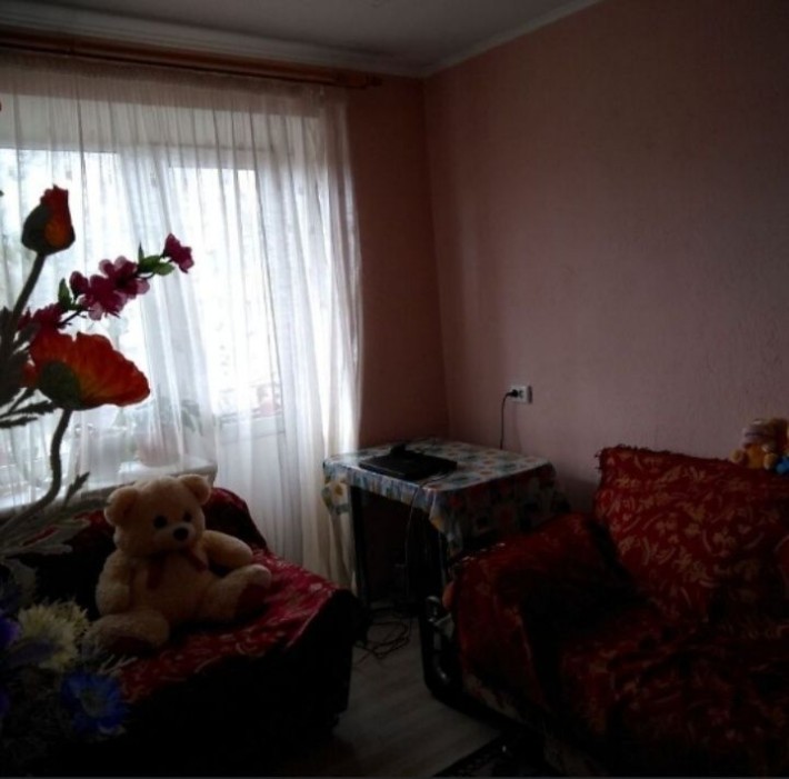 Продаж 1 кімнатної квартири на Вишенці з балконом ,газовою колонкою . - фото 1