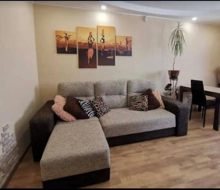 Продам 2х, комнатную квартиру Янтарная 79 А, можно по сертификату - фото 1
