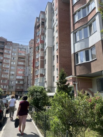 Терміновий продаж 3-х кімнатної квартири вулиця Андрія Первозваного - фото 1