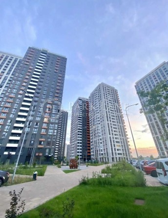 Продаж 2к  Дніпровська наб 20а ЖК Севен - фото 1