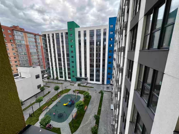 Продам 2к квартіру -студию в ЖК BARVY, Запорізьке шосе, 25 - фото 1