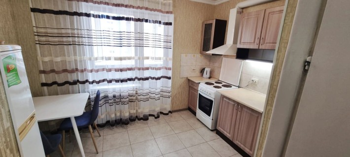Продам чудову й простору квартиру на  Маяковського 93а. - фото 1