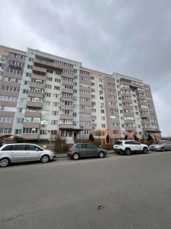Продам 3-комн квартиру в районе Семейная ул. - фото 1
