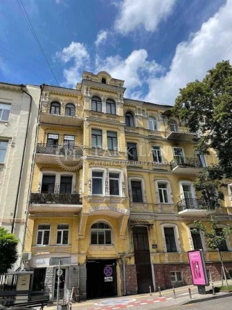Центр чудова квартира Чикаленка Євгена Пушкінська 12а - фото 1