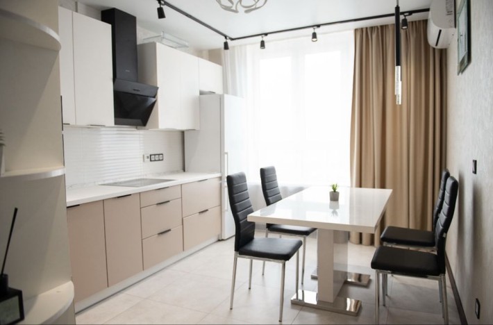 Продам 2к квартиру вул.Драгоманова 10, ЖК Телескоп - фото 1