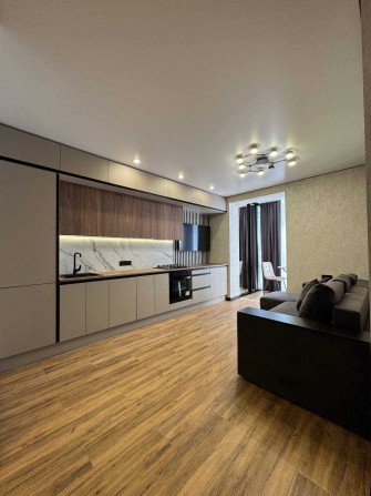 Продам квартиру с ремонтом в ЖК Счастливый-2, - фото 1
