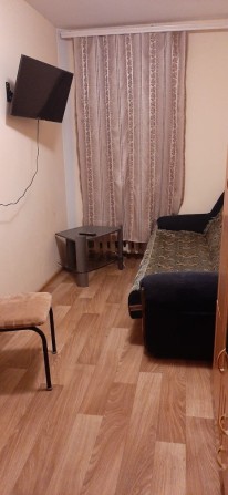 сдам долгосрочно комнату в коммуне - фото 1