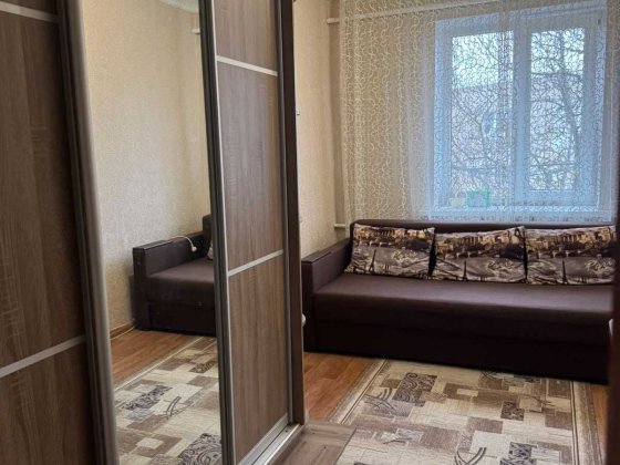 Сдам гостинку метро Дворец Спорта Харків