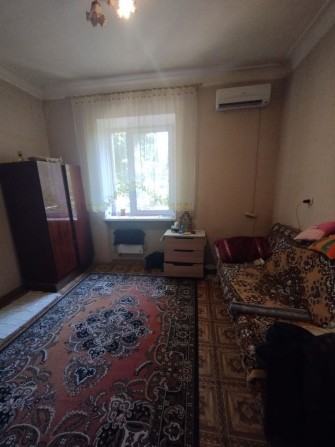 Сдам комнату в коммуне на Черноморского казачества - фото 1