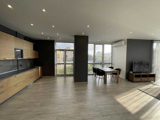 3-квартира+паркомісце/ Новий клуб. будинок./ Б. Хмельницького / Львів