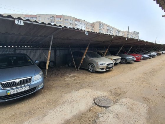 Места на стоянке Таирово Одеса