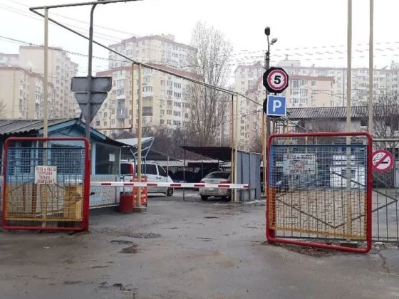 Продам паркоместо Таирова. Одесса