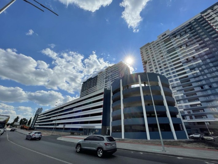 Продам паркомісце 1 пов. Відкрита сторона!ЖК Галактика! Без комісіі. - фото 1