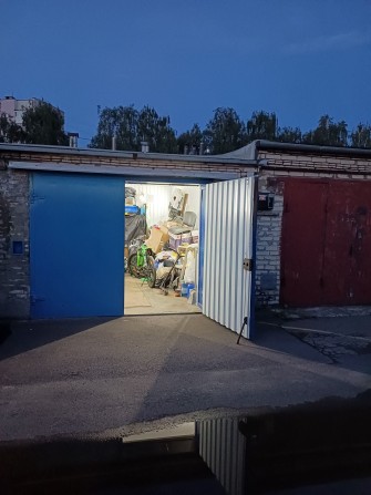 Продам гараж з приватизованою земельною ділянкою - фото 1