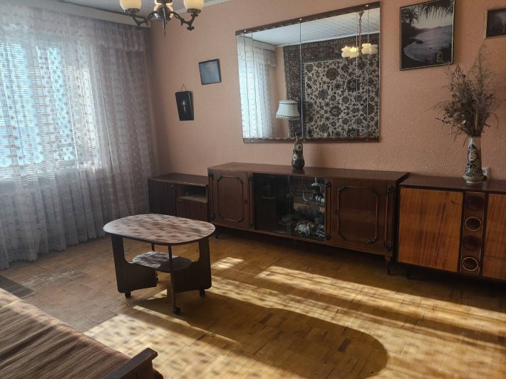 Продам 2-кімнатну квартиру в Центрі. - фото 1
