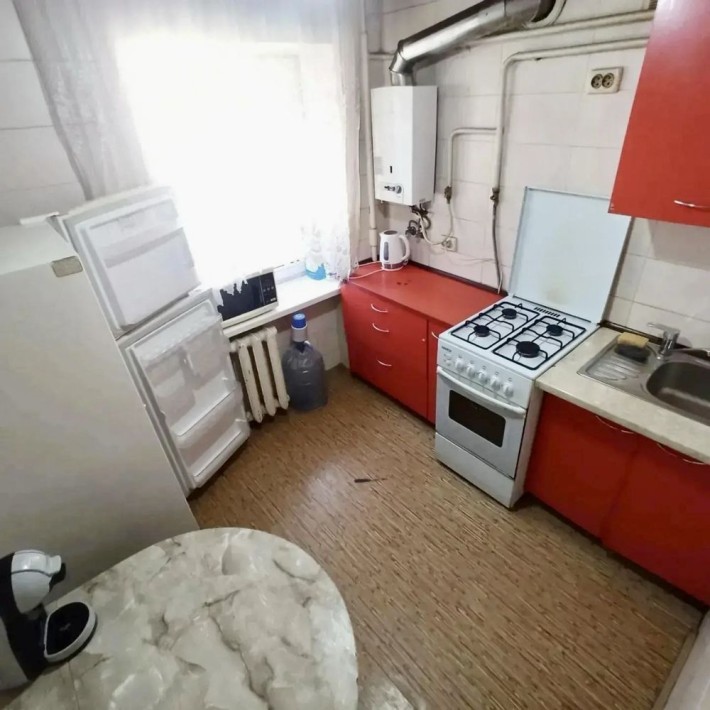 Продам 2х ком квартиру в Центре - фото 1