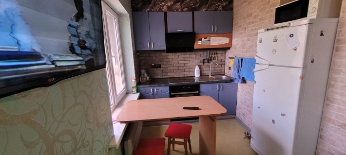 Продам сучасну 1 к пр. І. Мазепи з меблями, технікою - фото 1