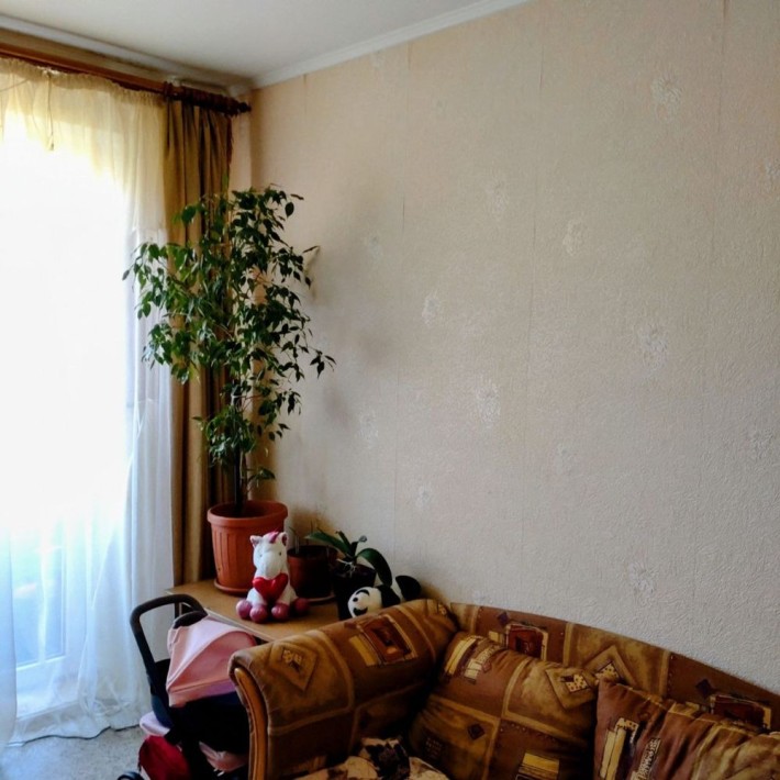 Продам 3-х комн Правый берег - Покровский - Центр 10 минут - фото 1