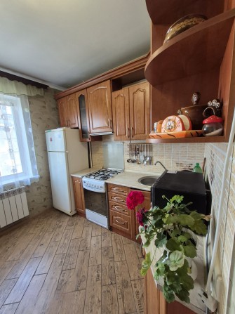 Продаж 4  к ва вулиця Пухова 146, меблі + техніка - фото 1