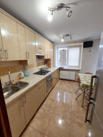 Продаж гарної 3х кімнатної квартири. - фото 1
