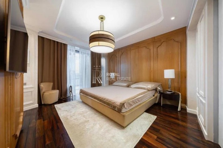 Продажа квартиры Киев 4к 213м2 ЖК Skyline Печерский Автономный - фото 1