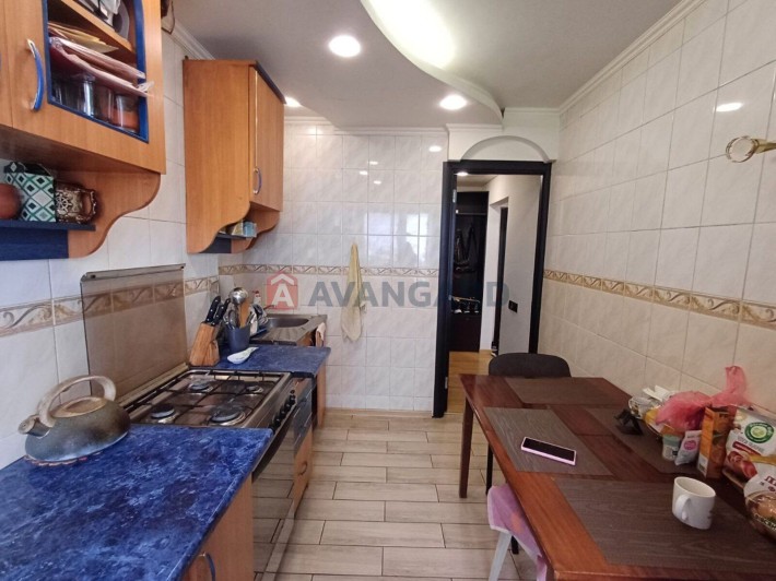В продаже 2ком с раздельными комнатами, месторасположение Супер - фото 1