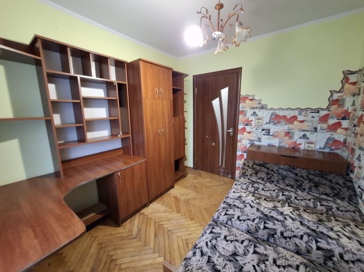 Оренда кімнати в 3 кімн квартирі з 17 серпня - фото 1