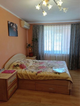 Продам 2 х кімнатну квартиру на Польовій, 5/5 є техповерх - фото 1