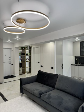 Продаж квартири у центрі Києва - фото 1