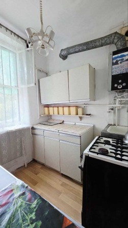 Продам двухкомнатную квартиру район Макарова, Рабочая, Титова - фото 1