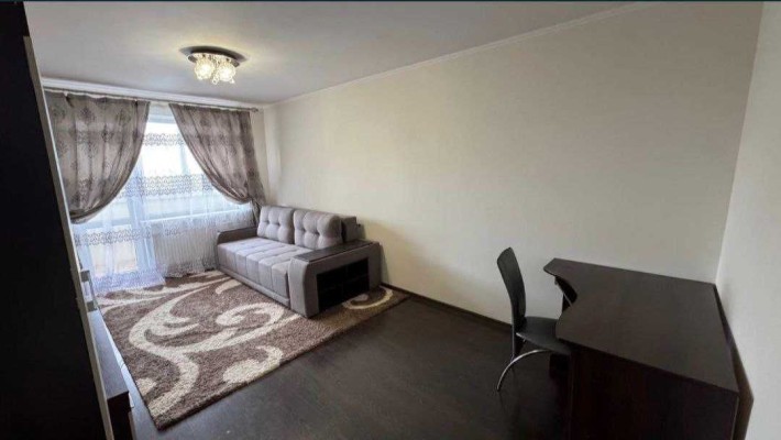 Продаж 2 к. квартира Слов'янка Меблі Техніка Балкон Кладовка - фото 1