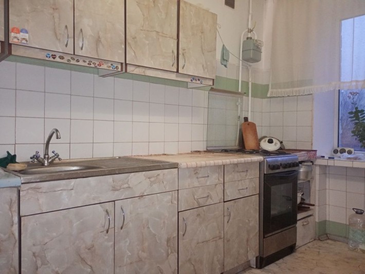 ПРОДАЖ 4 кімнатної квартири на Ближньому замості - фото 1