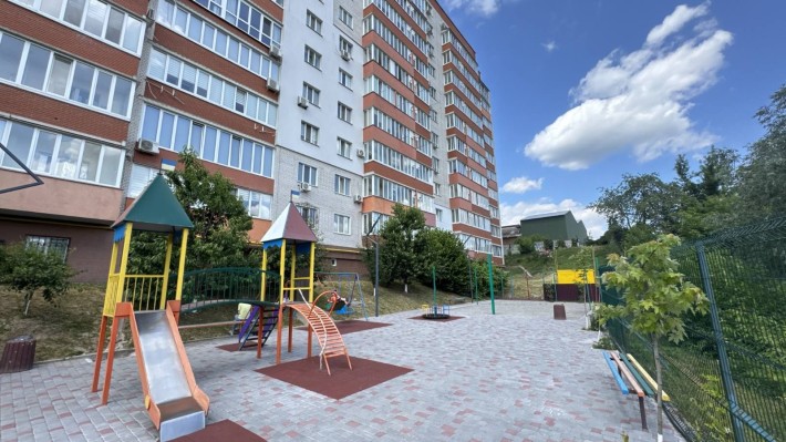 Продаж двохкімнатної квартири з ремонтом в новобудові на Слов'янці - фото 1