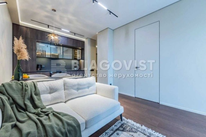 Максимовича 24 Продаж з ремонтом Голосіївський - фото 1