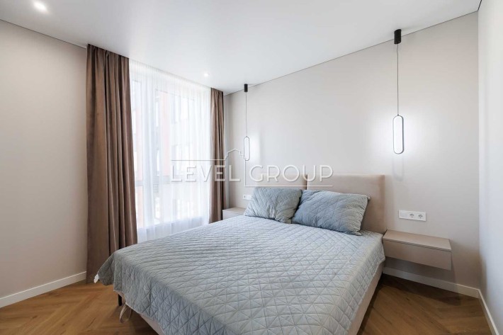 Продається квартира з ремонтом, 47 м², ЖК Варшавський Плюс - фото 1