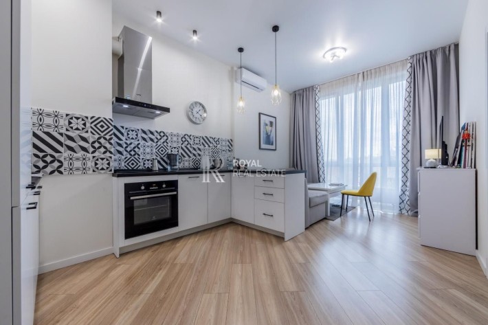 Продажа квартиры Киев 1к 53м2 ЖК Ярославов Град Шевченковский Центр - фото 1