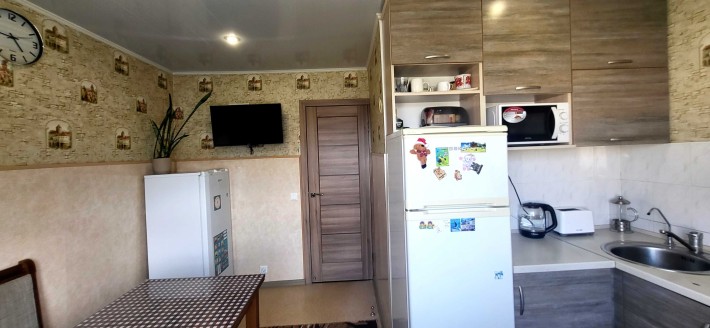 Продаж 3-х к.кв. вул. Стешенко, буд. 25, ШОСТИЙ поверх, з ремонтом. - фото 1
